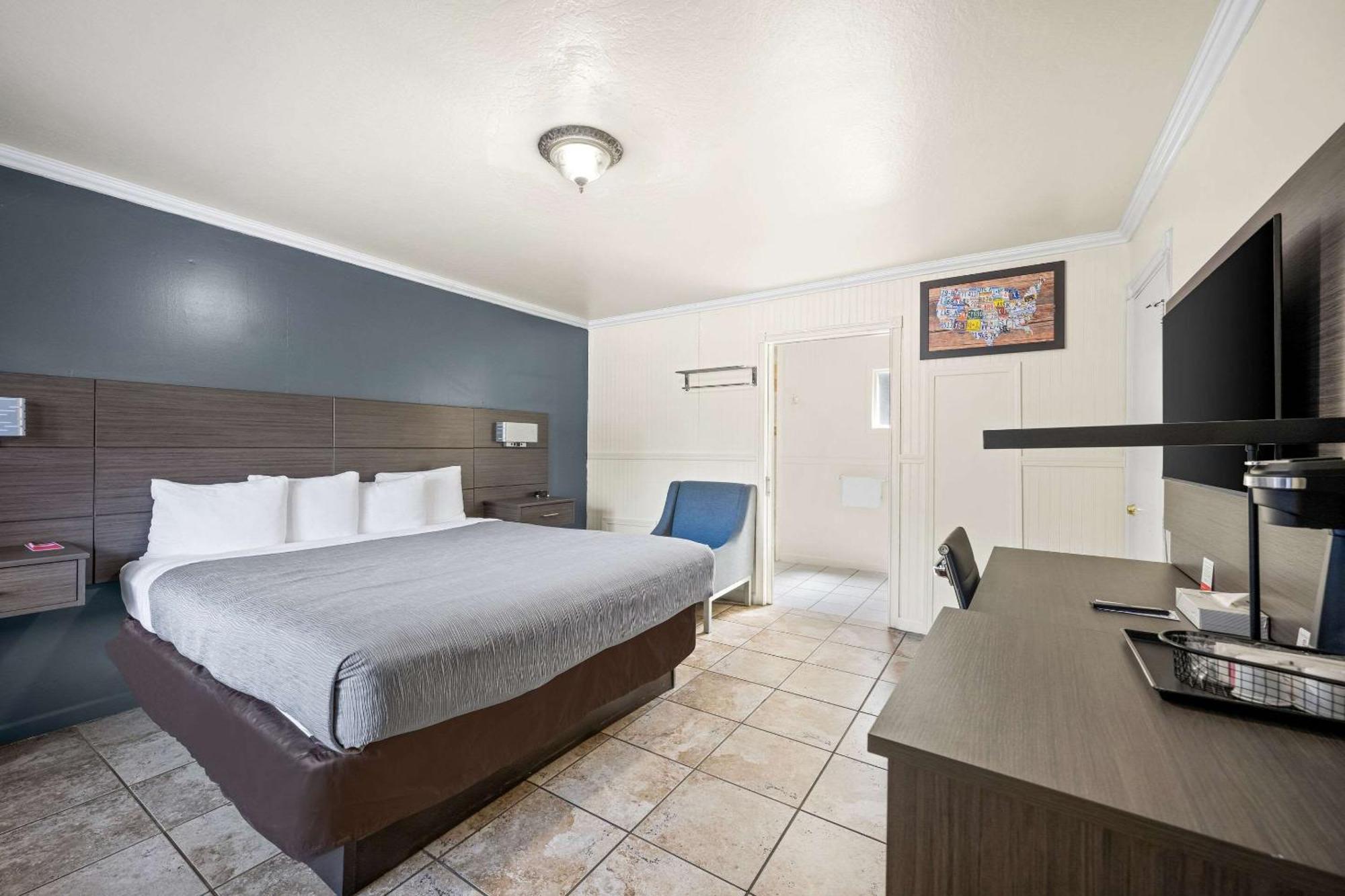 Econo Lodge Inn & Suites Heavenly Village Area South Lake Tahoe Exterior foto